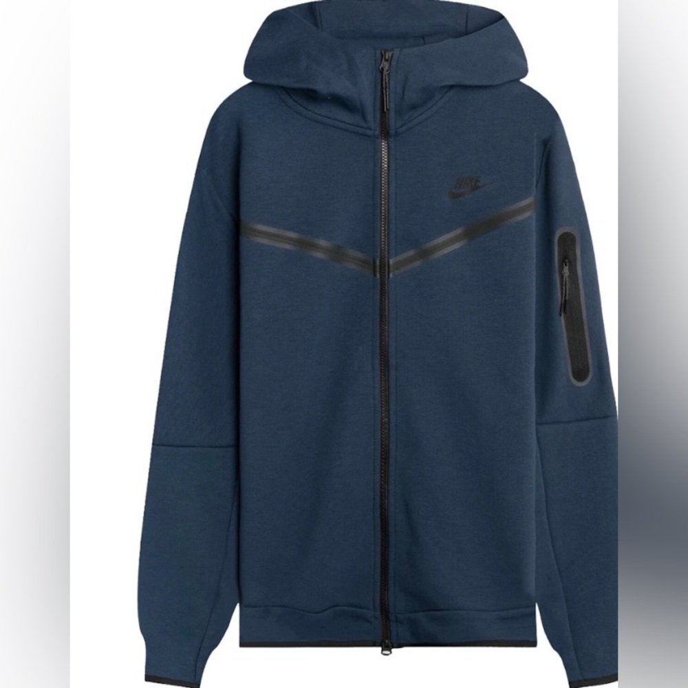 NWOT Nike Tech Navy Blue Apparel